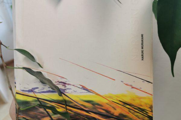 52 knjig, ki jih morate prebrati: Haruki Murakami – Norveški gozd