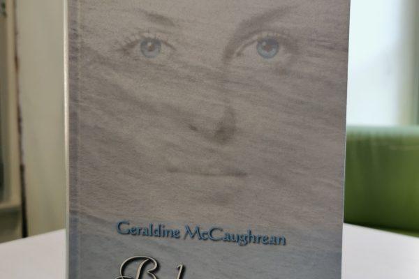 52 knjig, ki jih morate prebrati: Geraldine McCaughrean – Bela tema
