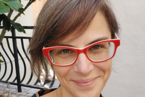 Come spiegare la POVERTÀ ai BAMBINI attraverso il linguaggio delle FIABE popolari?